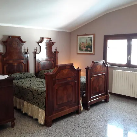 Bed & Breakfast Amy E Julie 3*