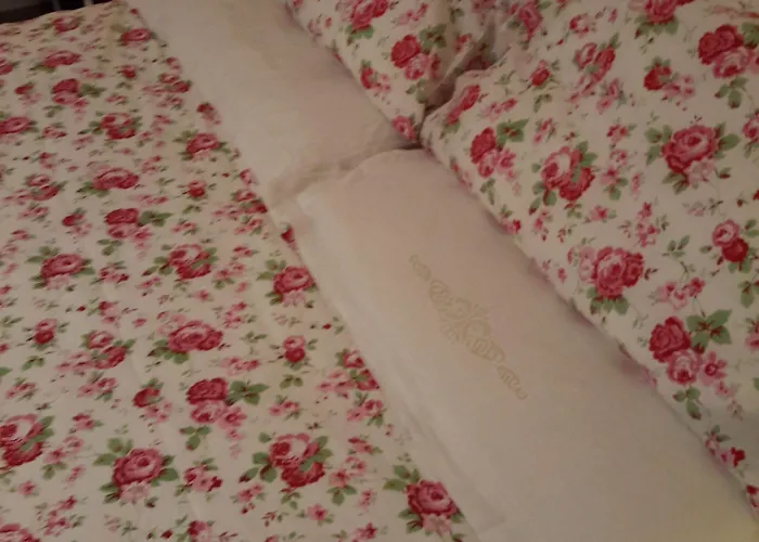Amy&julie Bed & Breakfast 3*